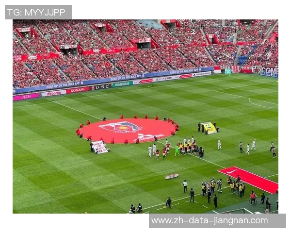 足球的横幅:传递激情与团结的象征,展现球迷的热爱与忠诚 足球的横幅:传递激情与团结的象征,展现球迷的热爱与忠诚